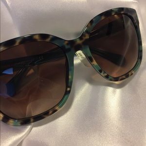 🦋Diane Von Furstenberg Tortoise Sunglasses🦋